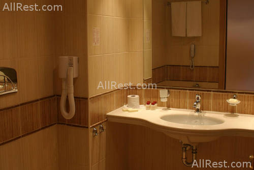Majestic Hotel & Residence 27